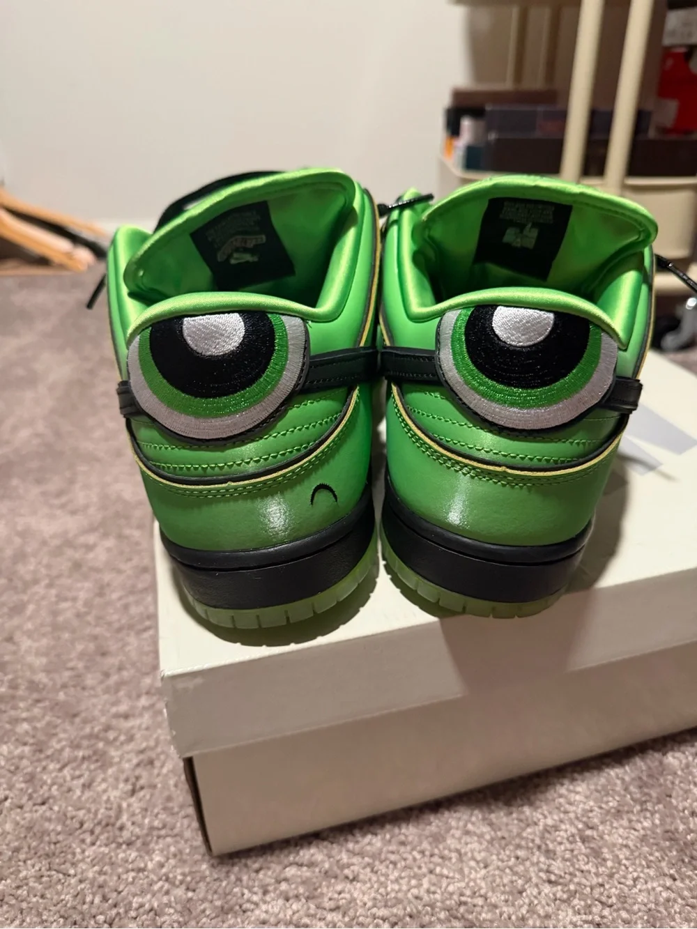 Nike dunk SB powepuff